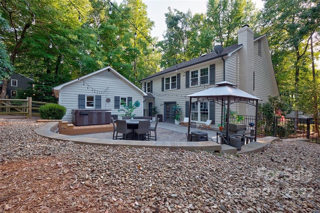 2 Sandy Cove Road Lake Wylie, SC 29710 - Photo 39 of 48