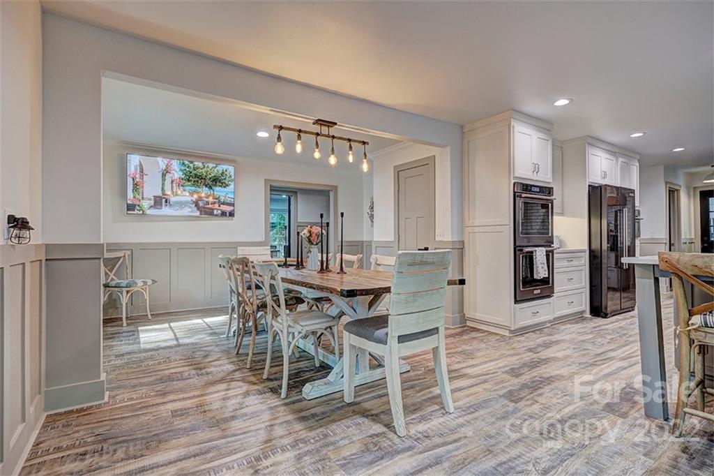 2 Sandy Cove Road Lake Wylie, SC 29710 - Photo 7 of 48