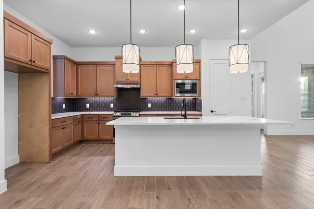 $503,990 | 10906 Skyway Lane, Missouri City, TX 77459