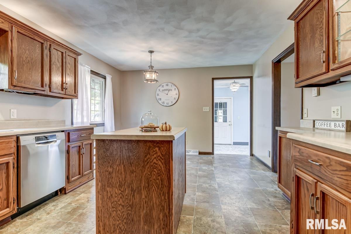 4115 South 3rd Street Springfield, IL 62703 - Photo 11 of 32 Gallery Image 11