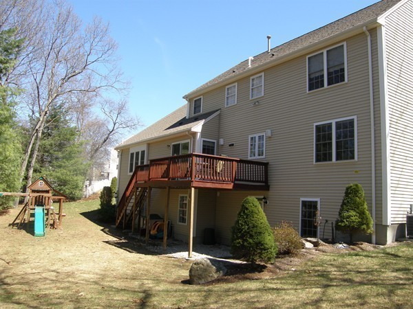 12 Padden Road Franklin, MA 02038 - Photo 26 of 30 Gallery Image 26