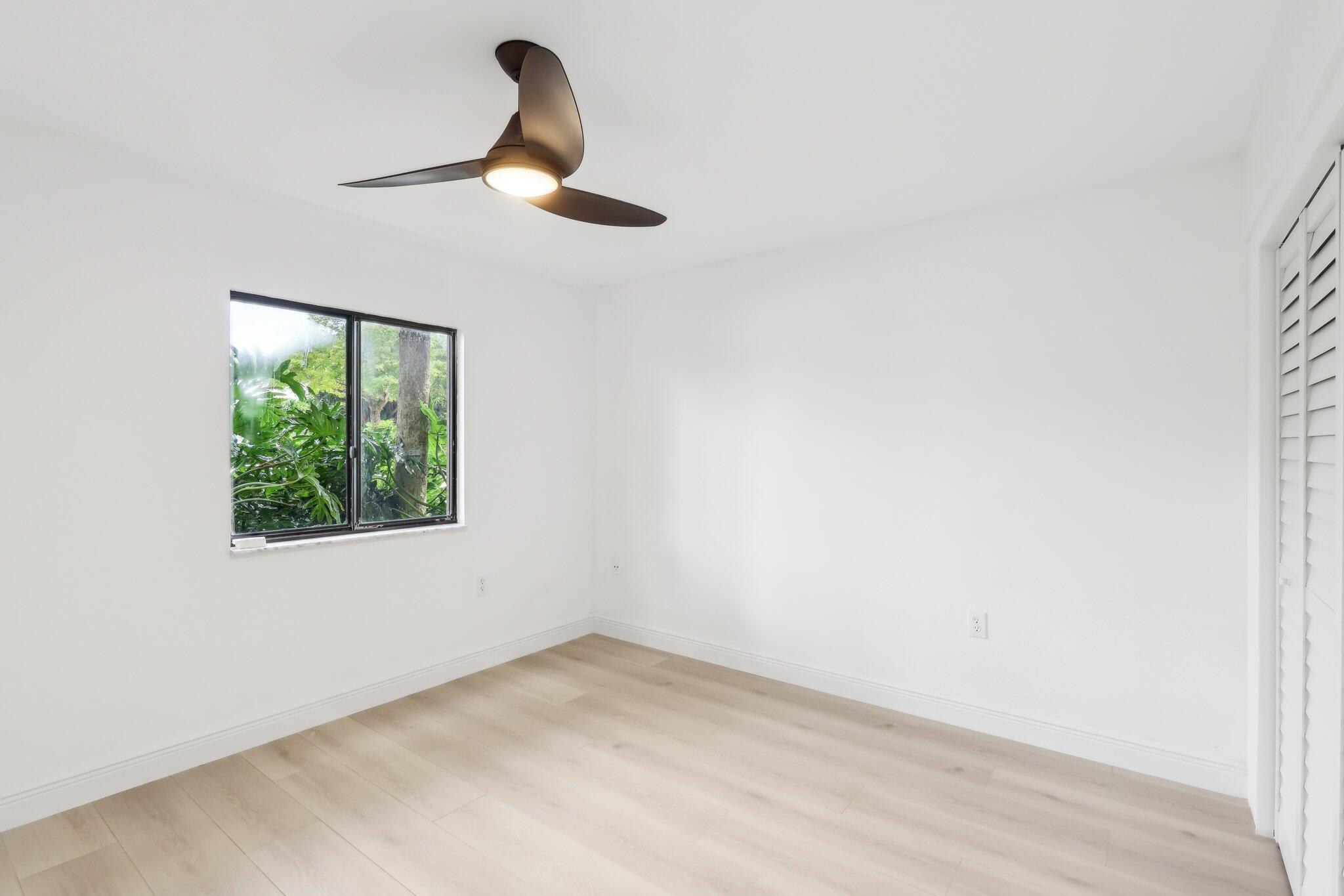 1601 Marina Isle Way, Unit 101 Jupiter, FL 33477 - Photo 15 of 32 17-web-or-mls-Marina Isle Way 101-2405-0