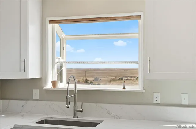 $698,500 | 8692 Lariat Loop, Elizabeth, CO 80107