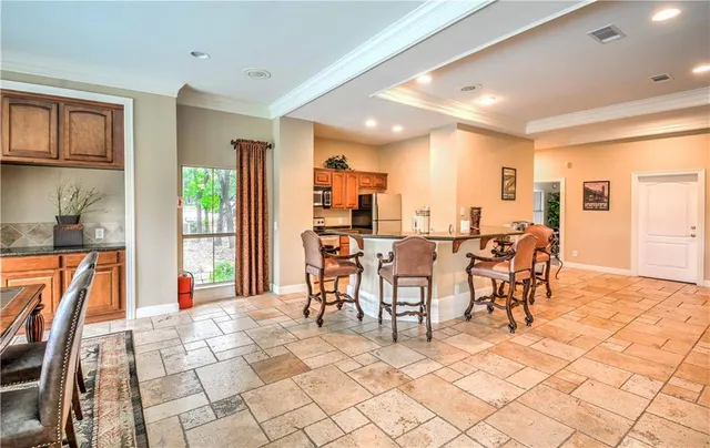 $1,395 | 6000 Shepherd Mountain Cove, Unit 2106, Austin, TX 78730