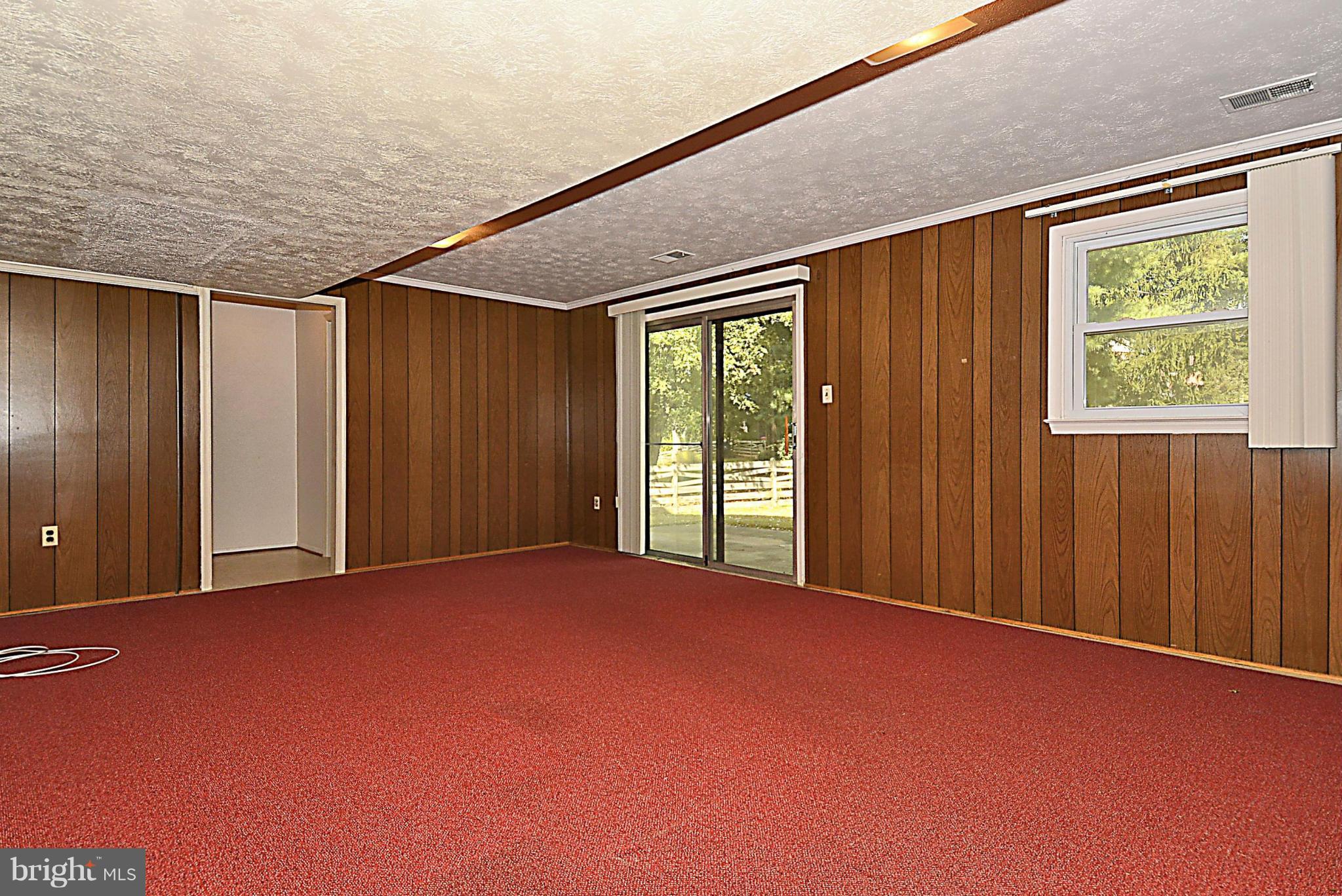 19420 Treadway Road Brookeville, MD 20833 - Photo 15 of 30 Rec Room