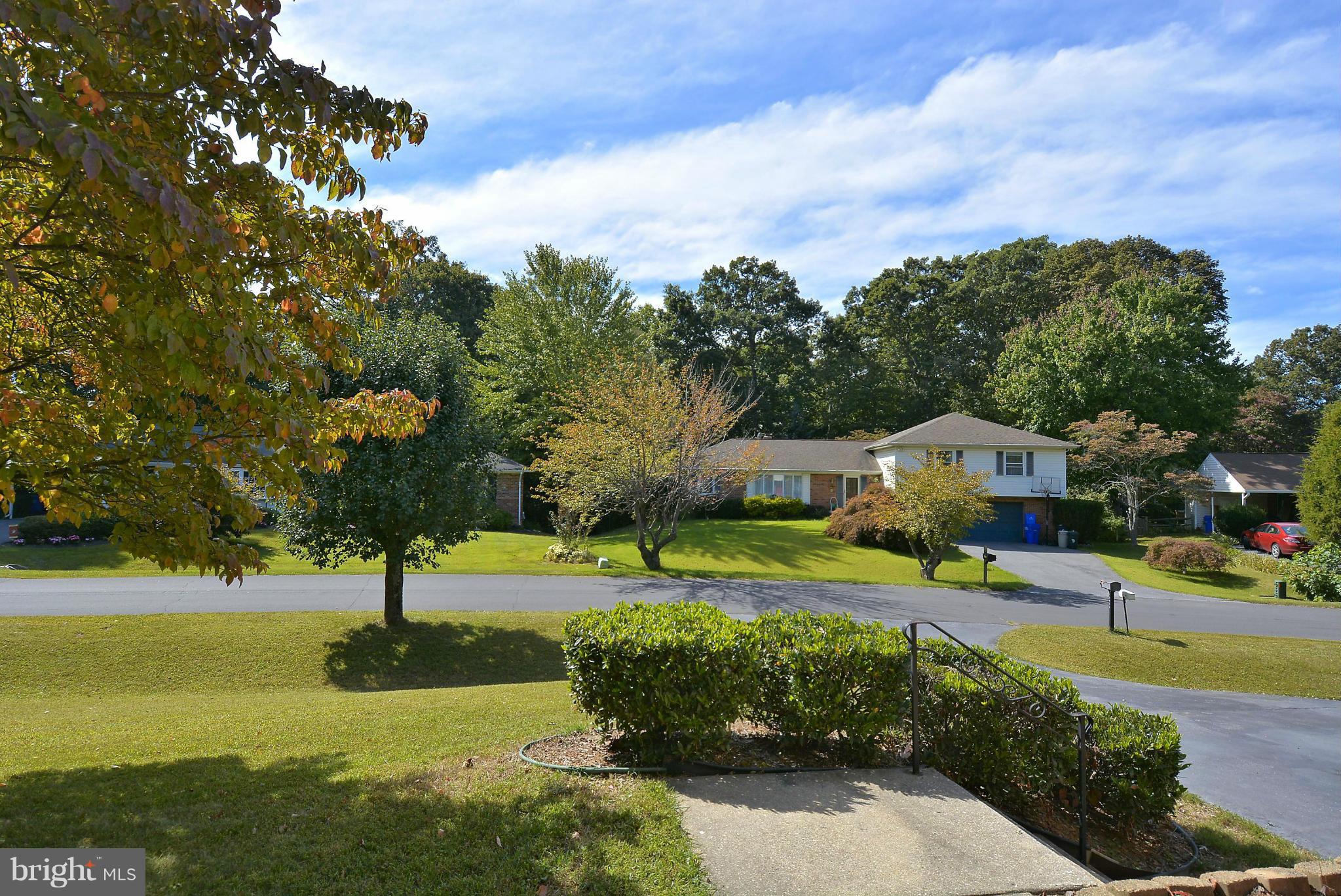 19420 Treadway Road Brookeville, MD 20833 - Photo 26 of 30 Exterior (Front)