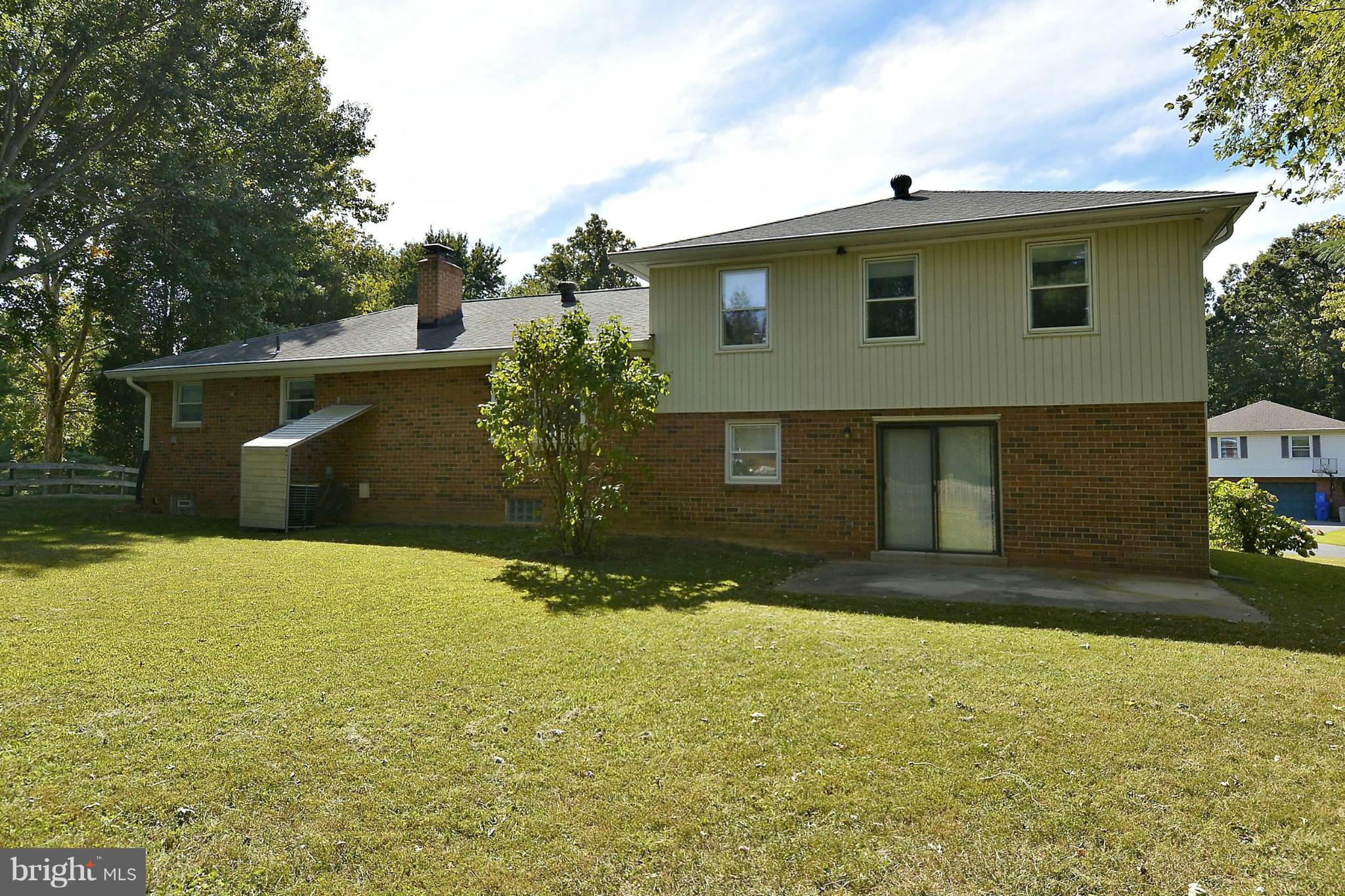 19420 Treadway Road Brookeville, MD 20833 - Photo 2 of 30 Exterior (Rear)
