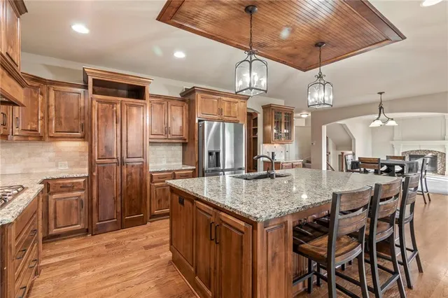 $900,000 | 11729 South Barth Road, Olathe, KS 66061