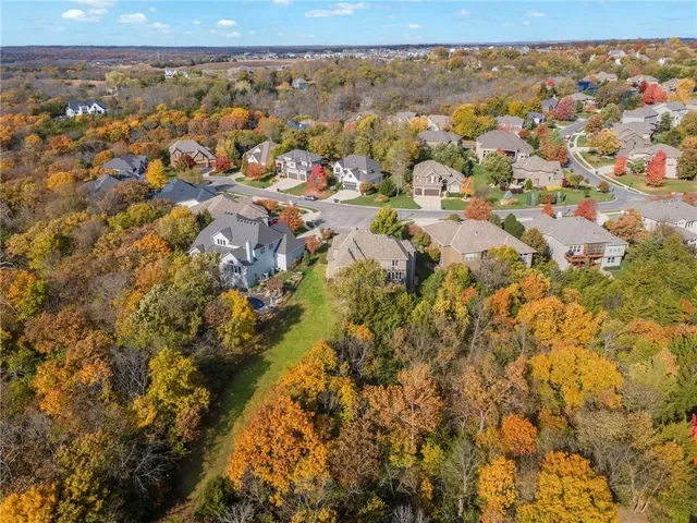 $900,000 | 11729 South Barth Road, Olathe, KS 66061