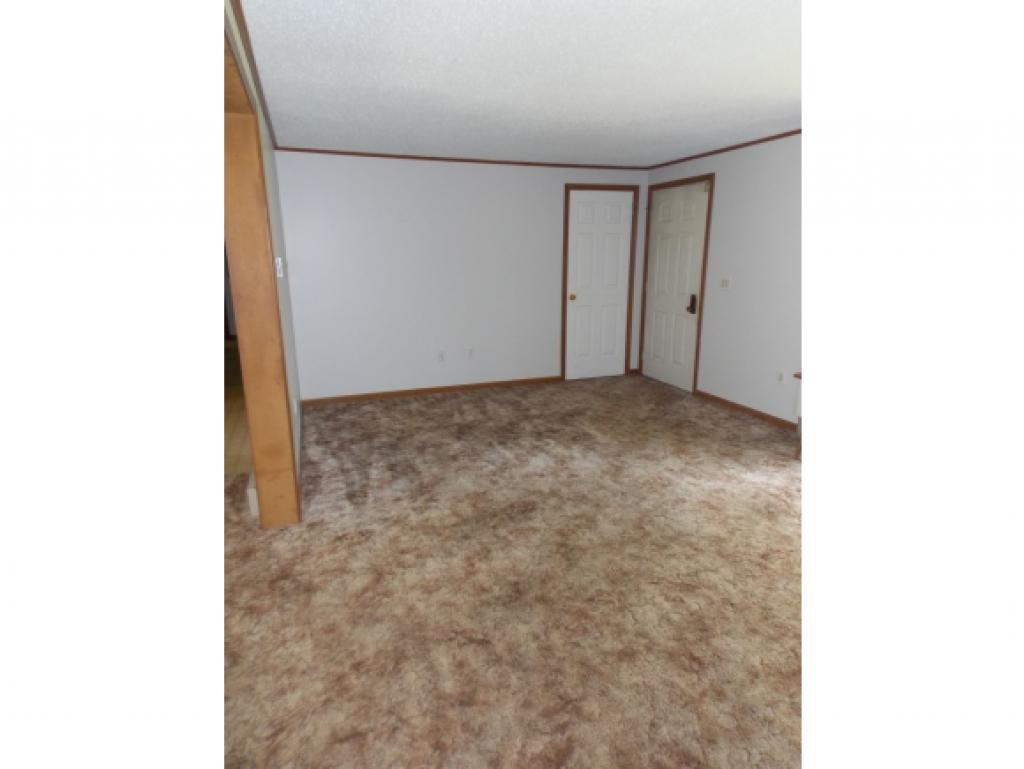 87 Athol Road Richmond, NH 03470 - Photo 8 of 19