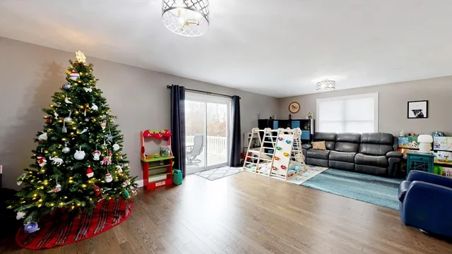 $539,900 | 3 Old Field Way, Unit 3, Lakeville, MA 02347