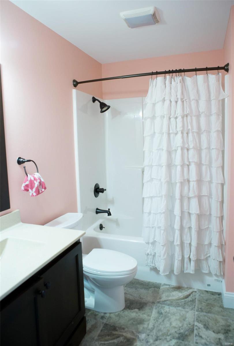 18398 Whitetail Run Road Nashville, IL 62263 - Photo 43 of 78 Gallery Image 43