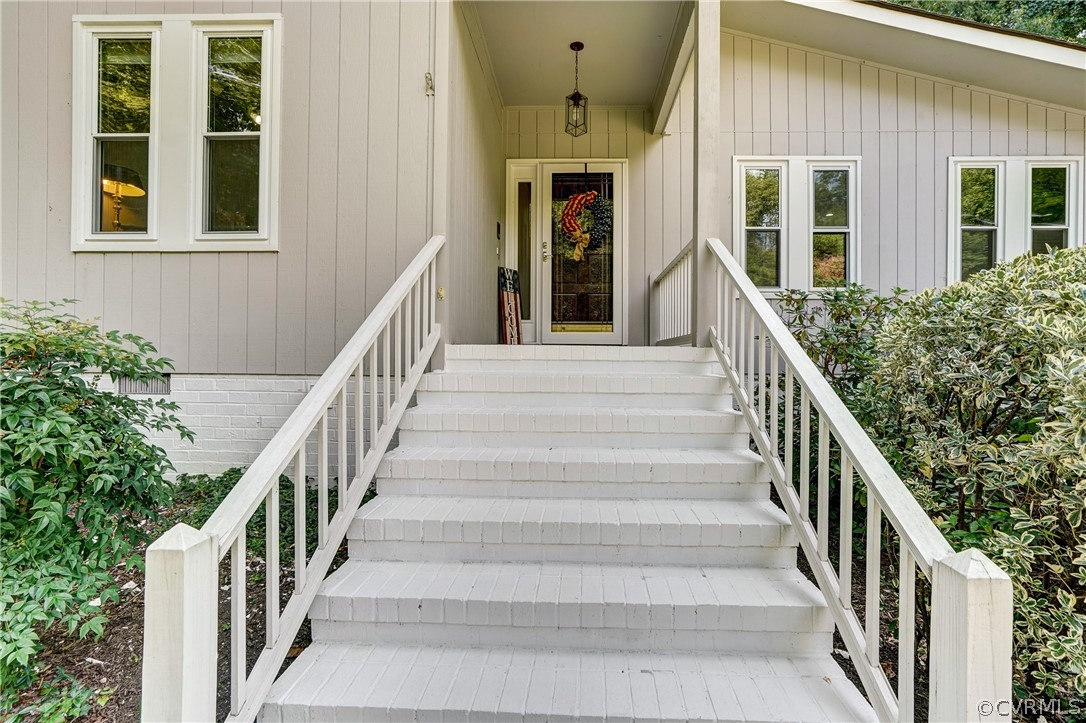3116 Kenmore Road Richmond, VA 23225 - Photo 4 of 27 Gallery Image 4