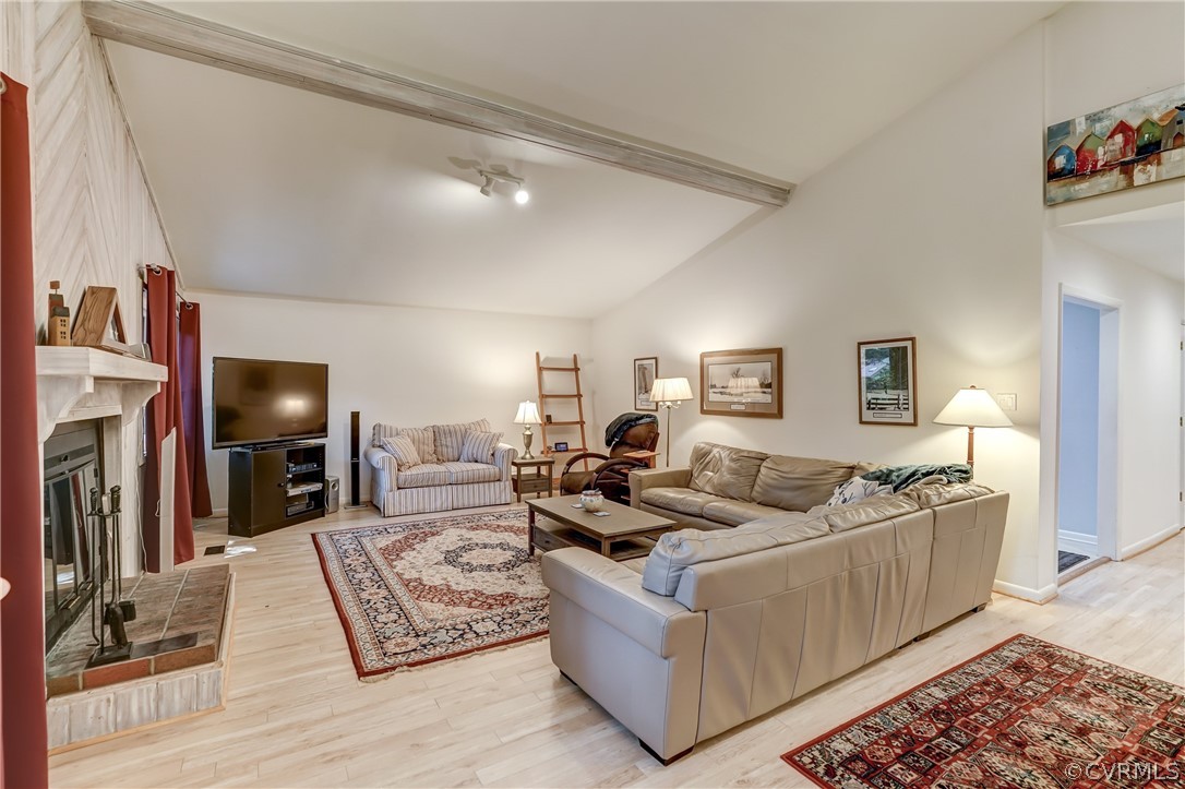 3116 Kenmore Road Richmond, VA 23225 - Photo 6 of 27 Gallery Image 6