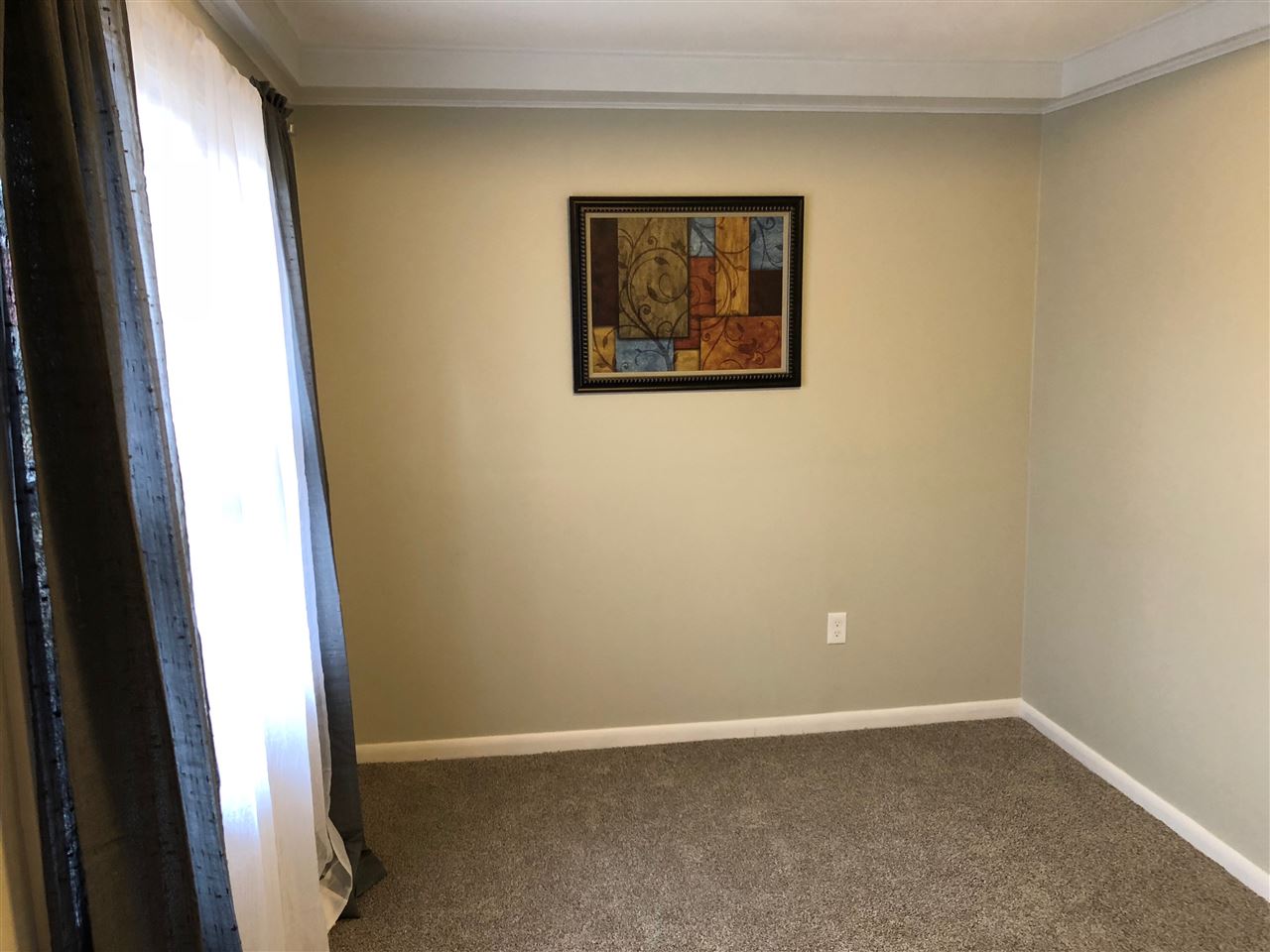 18 Felker Street Rochester, NH 03839 - Photo 14 of 23