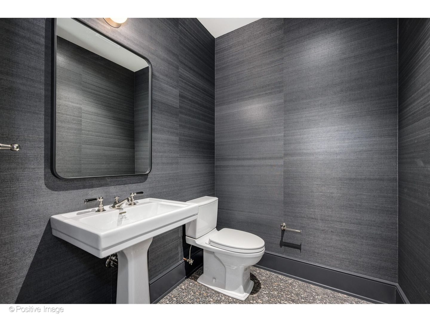 21 North May Street, Unit 1103 Chicago, IL 60607 - Photo 32 of 44