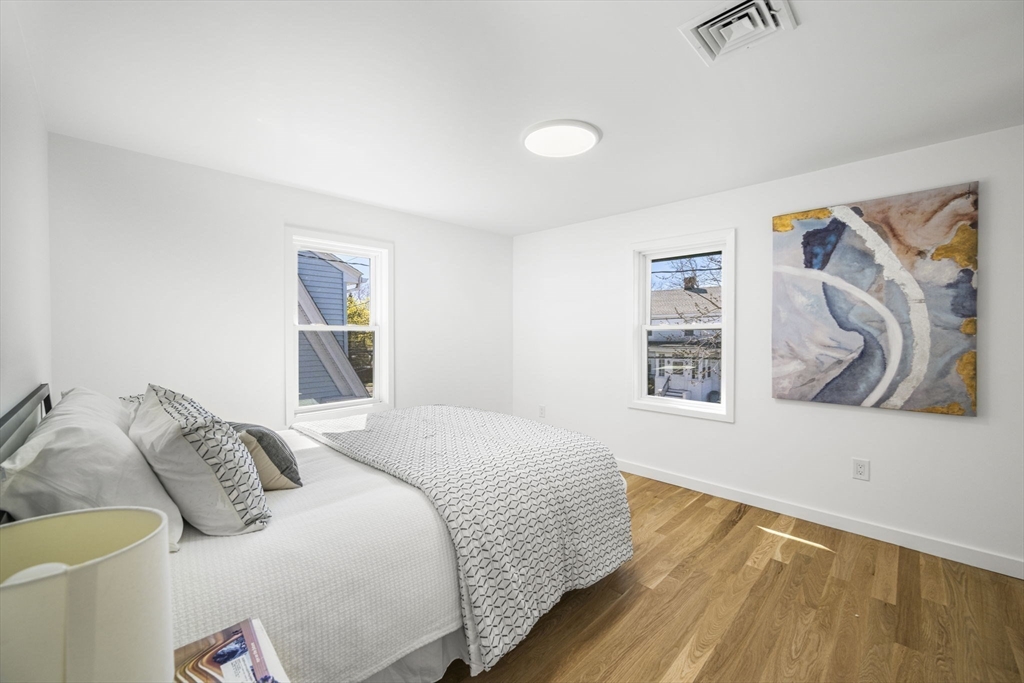 70 Dow Avenue Arlington, MA 02476 - Photo 12 of 26