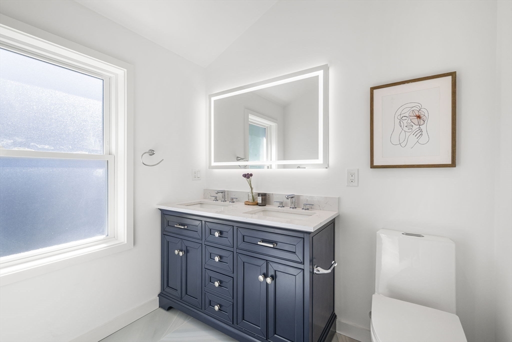 70 Dow Avenue Arlington, MA 02476 - Photo 15 of 26