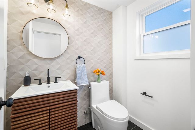 $1,710,000 | 70 Dow Avenue, Arlington, MA 02476