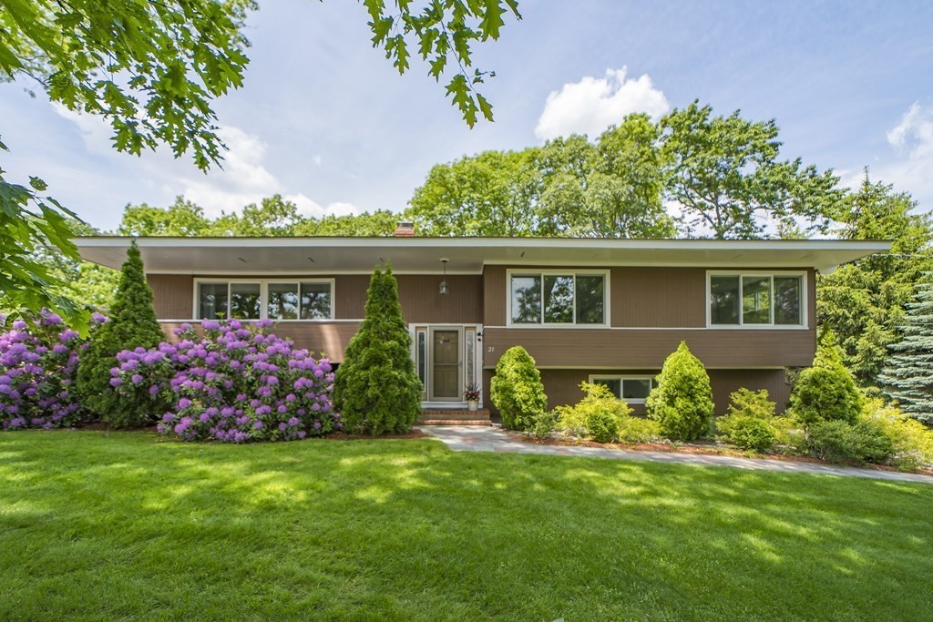 21 Squire Road Winchester, MA 01890 - Photo 37 of 38