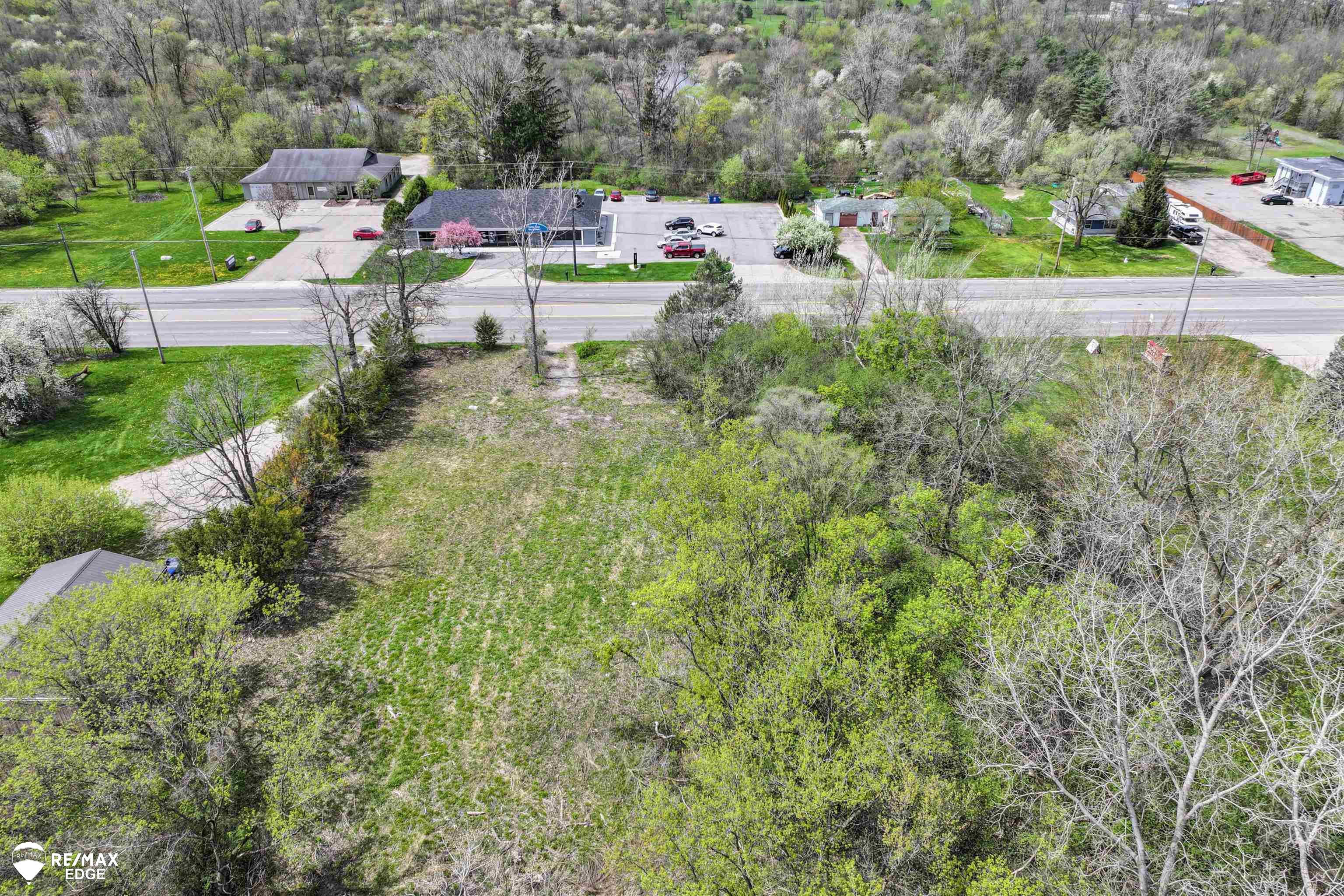 3353 South Center Road Burton, MI 48519 - Photo 9 of 15