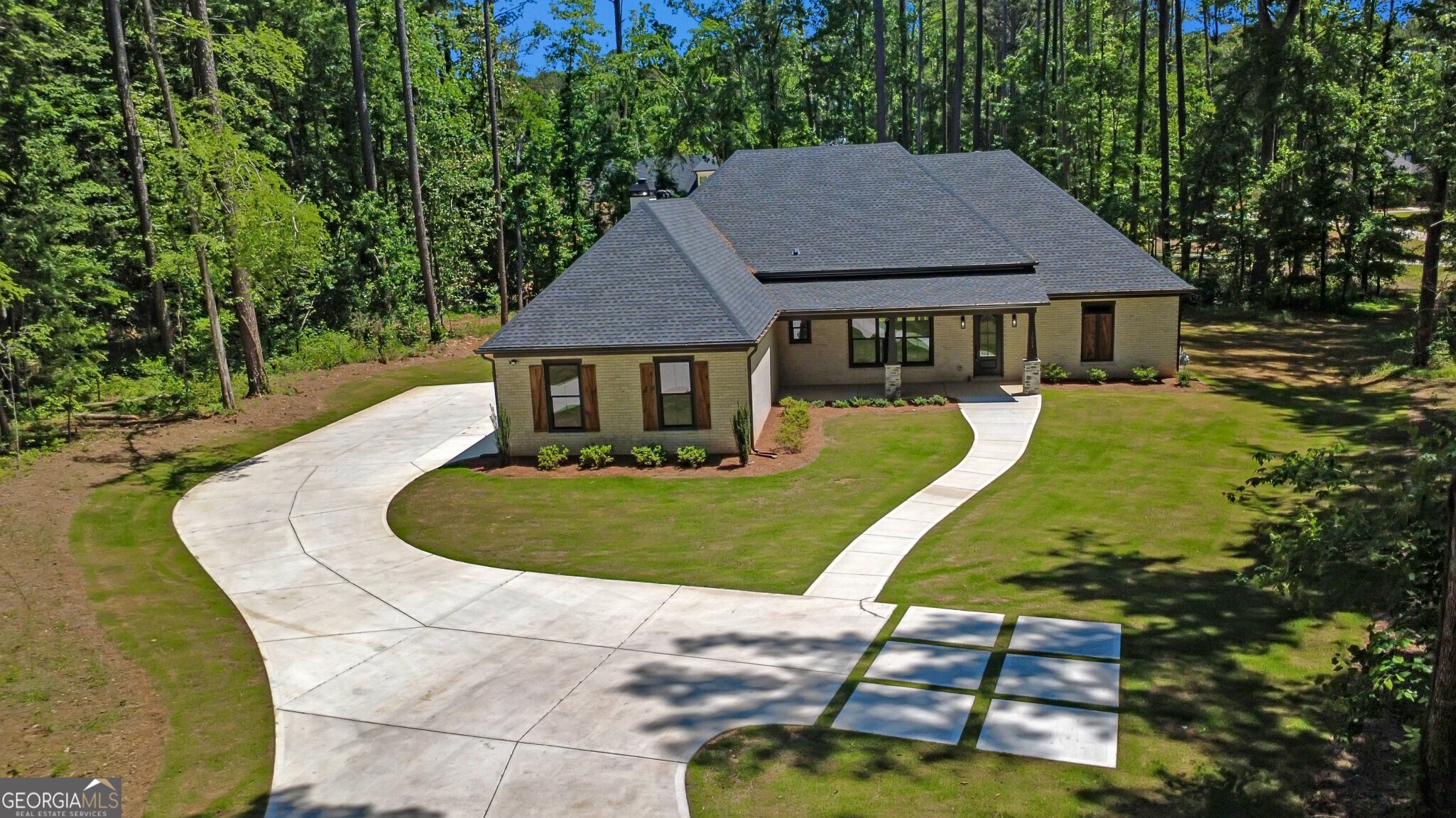 2043 Fischer Road Sharpsburg, GA 30277 - Photo 7 of 52