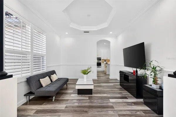 $1,150,000 | 8111 Santa Rosa Court, Sarasota, FL 34243