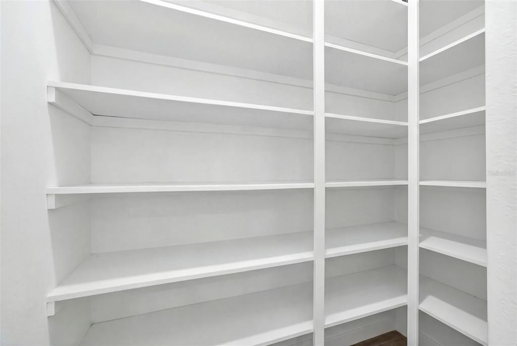 8111 Santa Rosa Court Sarasota, FL 34243 - Photo 24 of 95