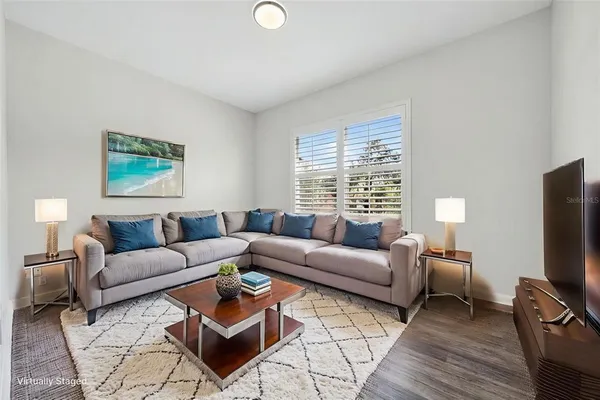 $1,150,000 | 8111 Santa Rosa Court, Sarasota, FL 34243