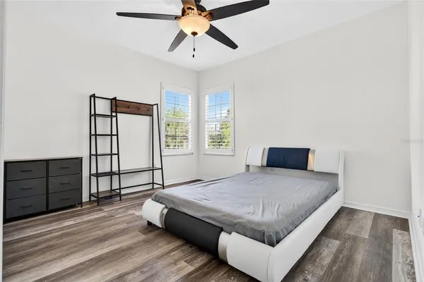 $1,150,000 | 8111 Santa Rosa Court, Sarasota, FL 34243