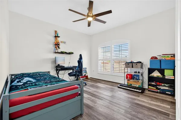 $1,150,000 | 8111 Santa Rosa Court, Sarasota, FL 34243