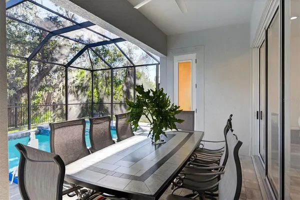 $1,150,000 | 8111 Santa Rosa Court, Sarasota, FL 34243