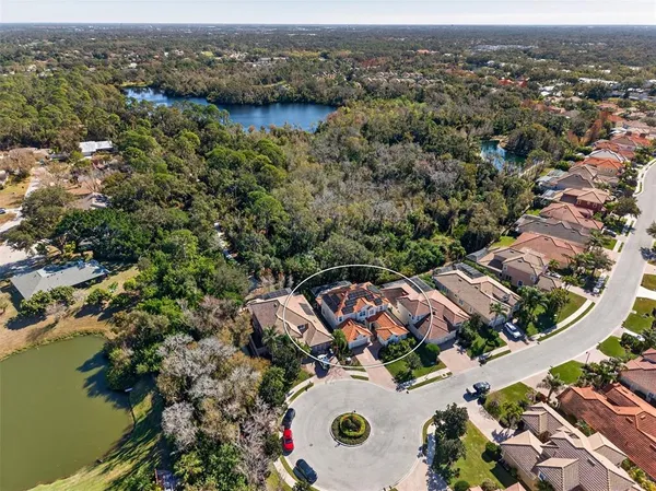 $1,150,000 | 8111 Santa Rosa Court, Sarasota, FL 34243