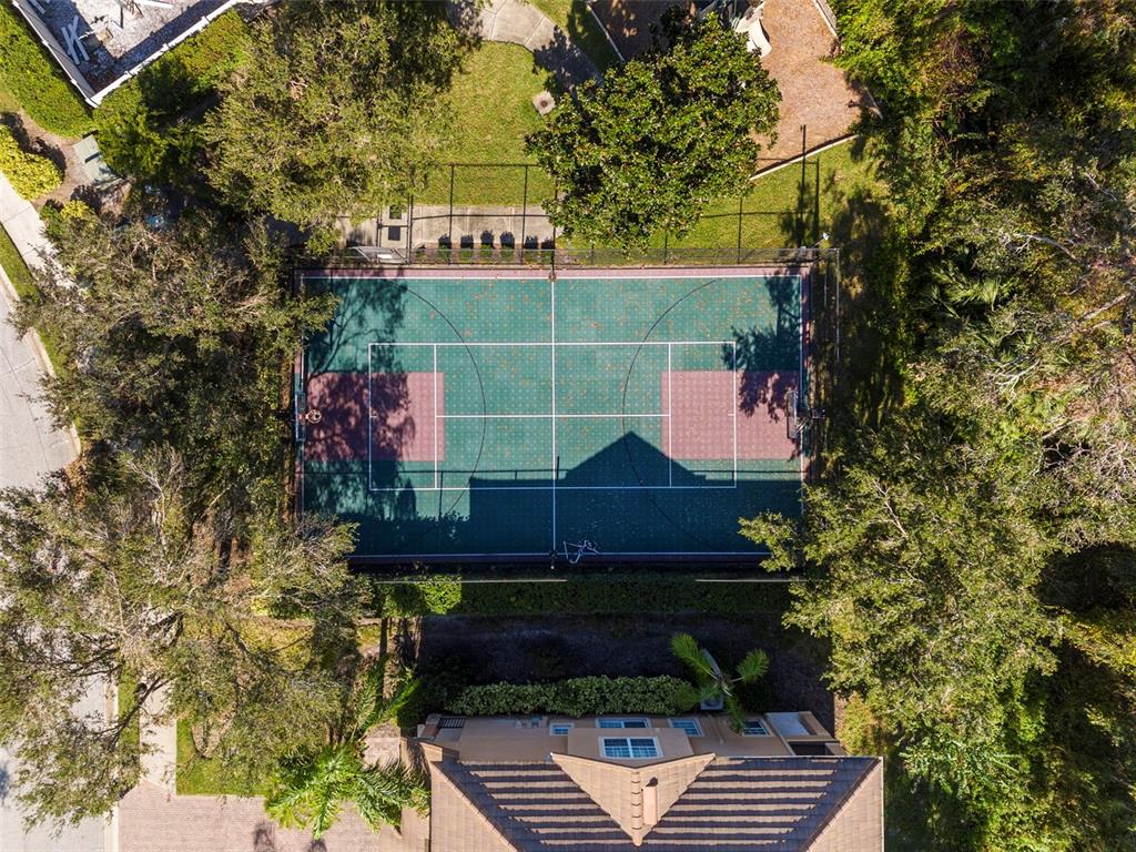 8111 Santa Rosa Court Sarasota, FL 34243 - Photo 74 of 95