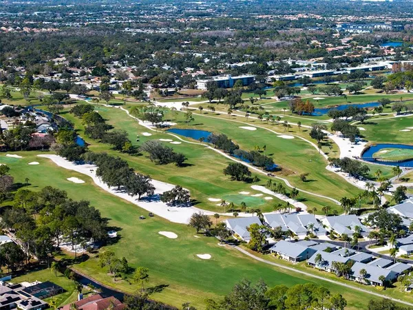 $1,150,000 | 8111 Santa Rosa Court, Sarasota, FL 34243