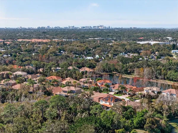 $1,150,000 | 8111 Santa Rosa Court, Sarasota, FL 34243