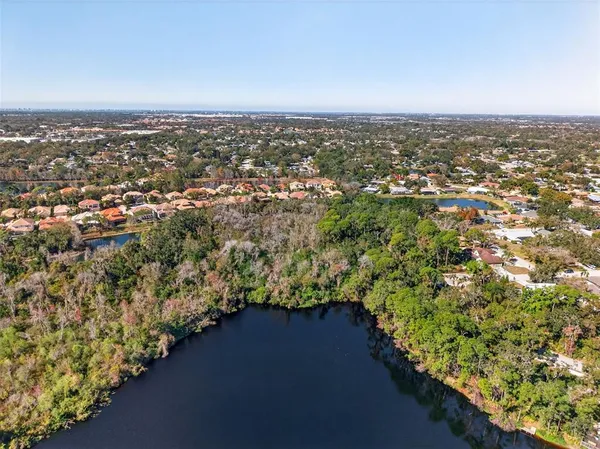 $1,150,000 | 8111 Santa Rosa Court, Sarasota, FL 34243