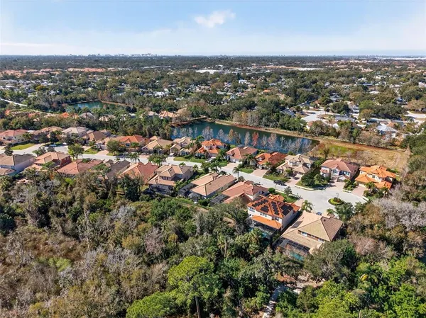 $1,150,000 | 8111 Santa Rosa Court, Sarasota, FL 34243