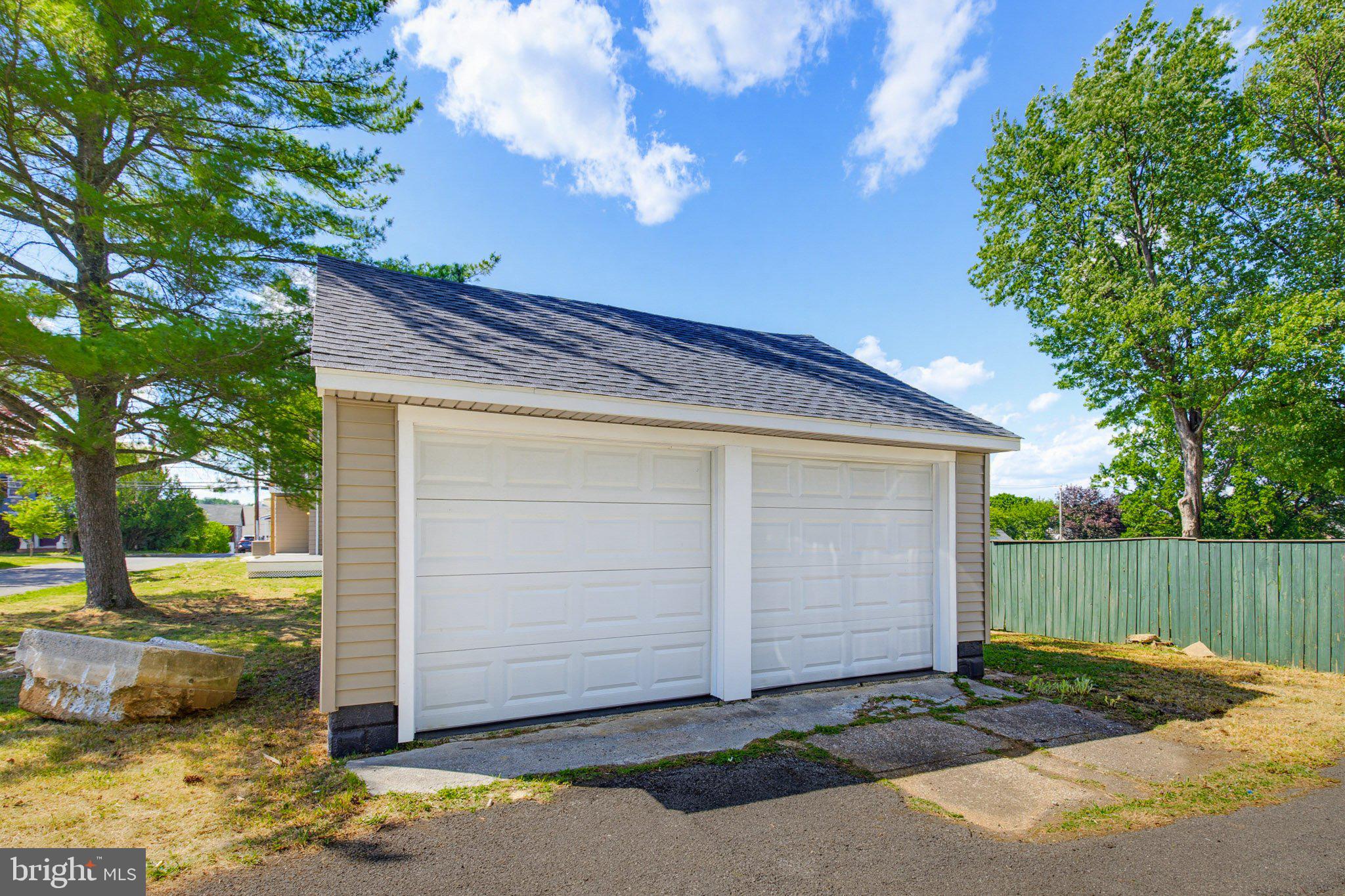 432 East Derry Road Hershey, PA 17033 - Photo 63 of 74