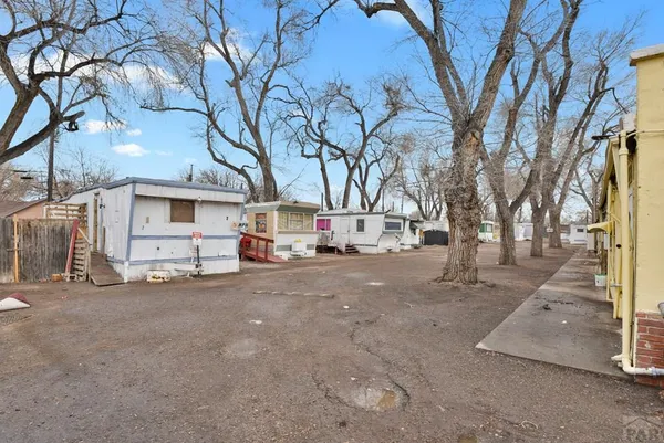 $1,150,000 | 2400 Lake Avenue, Pueblo, CO 81004