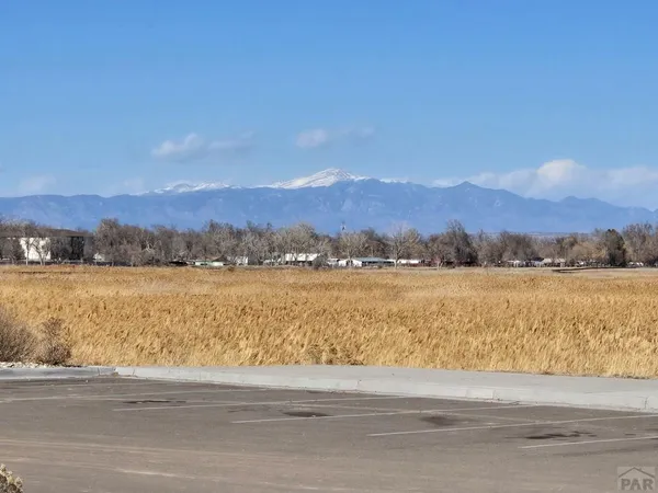 $1,150,000 | 2400 Lake Avenue, Pueblo, CO 81004