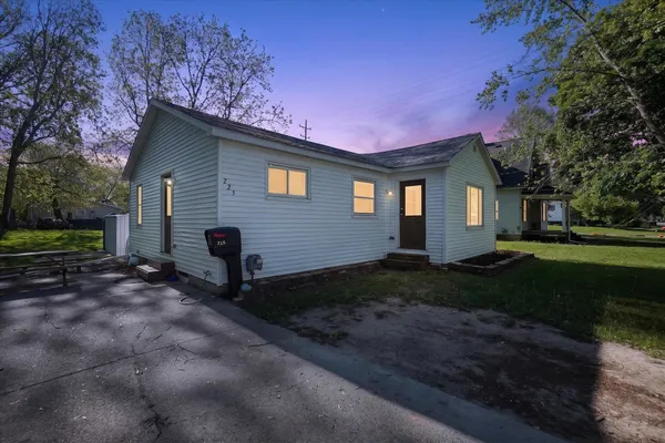 $150,000 | 225 Grafton Avenue, Alma, MI 48801