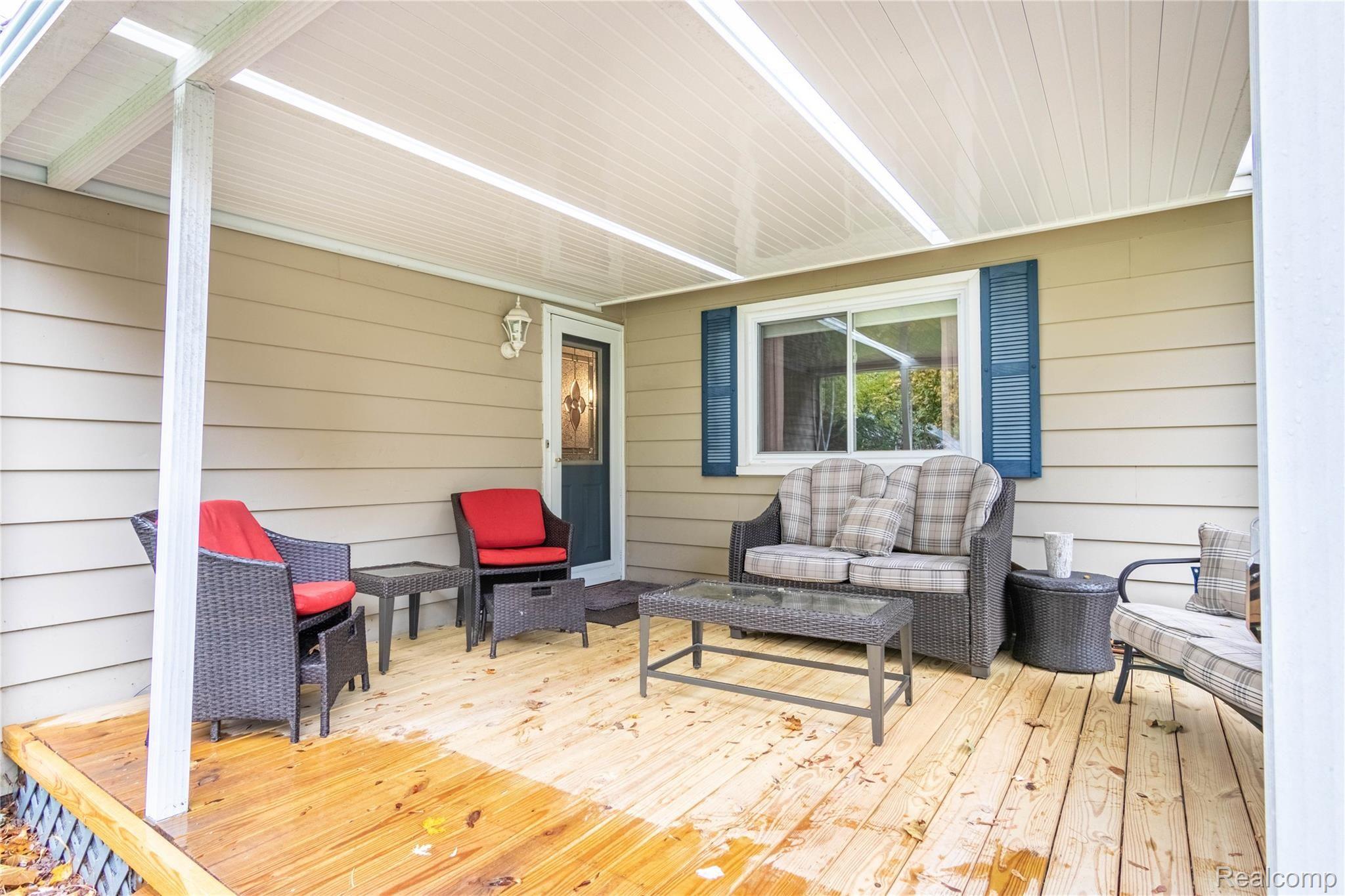 46760 Shelby Road Utica, MI 48317 - Photo 25 of 26 12.BackPorch