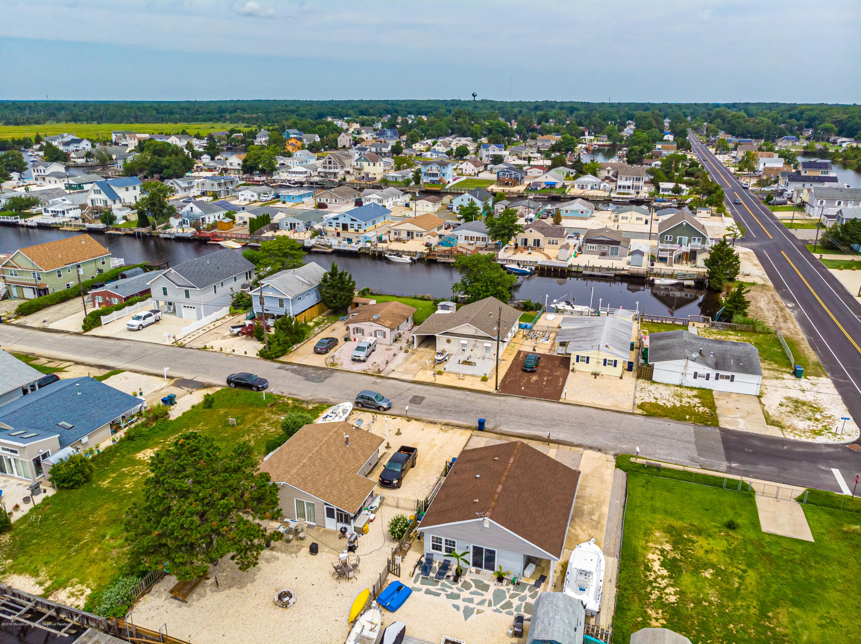 6 West Thames Road Little Egg Harbor, NJ 08087 - Photo 6 of 25 3-6 Thames Aerial (3)