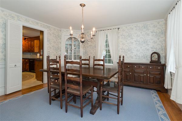 2 Morton Road Arlington, MA 02476 - Photo 9 of 30 Gallery Image 9
