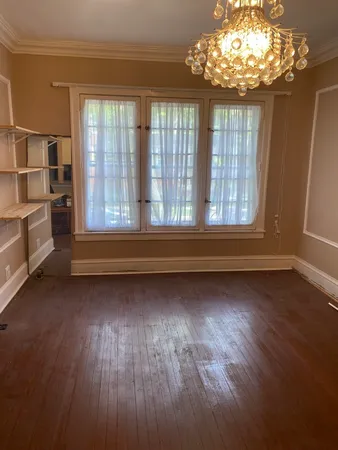 $49,500 | 2215 East 70th Place, Unit 1E, Chicago, IL 60649