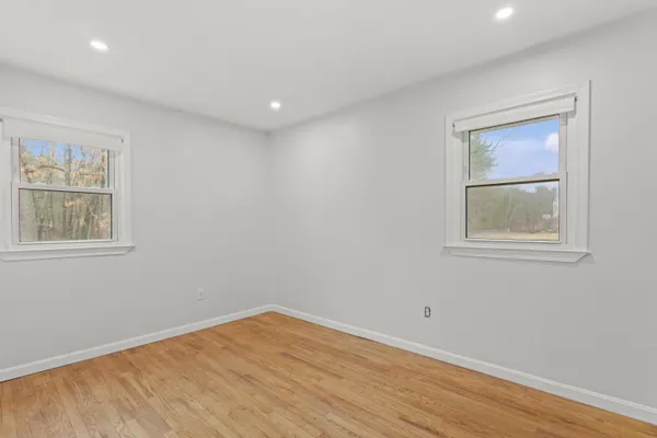 $499,900 | 9 Gamache Road, Derry, NH 03038