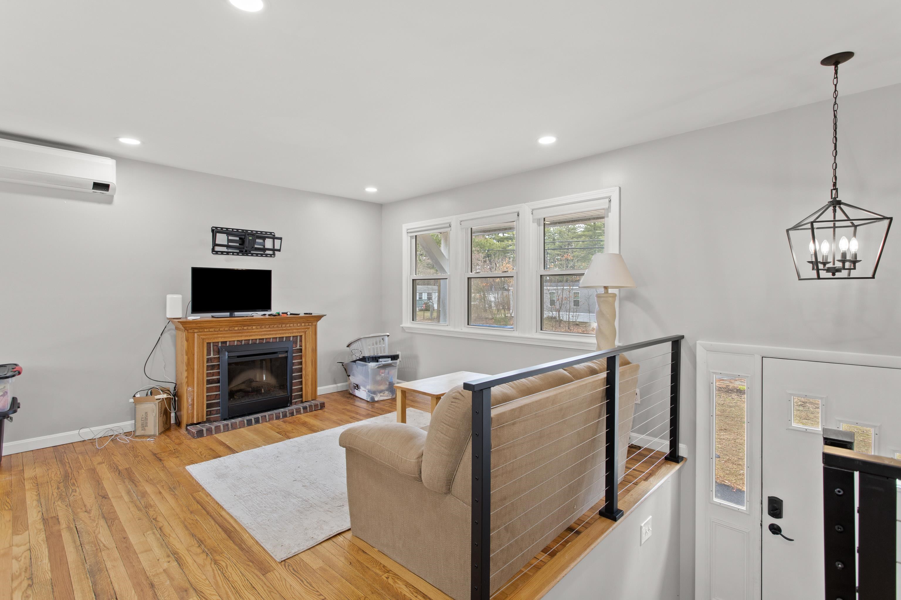 9 Gamache Road Derry, NH 03038 - Photo 6 of 32 Gallery Image 6