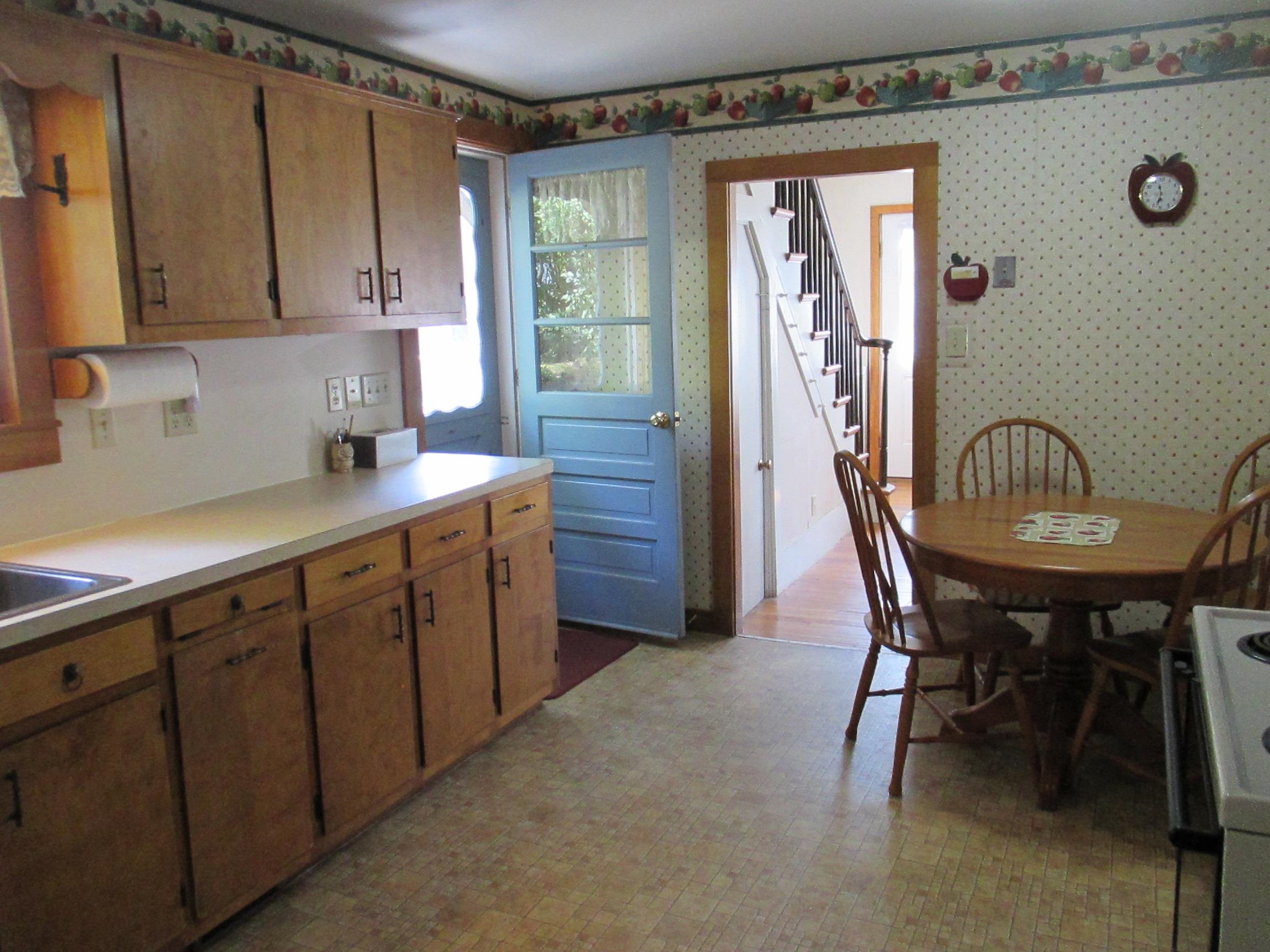 96 George Street Keene, NH 03431 - Photo 12 of 30