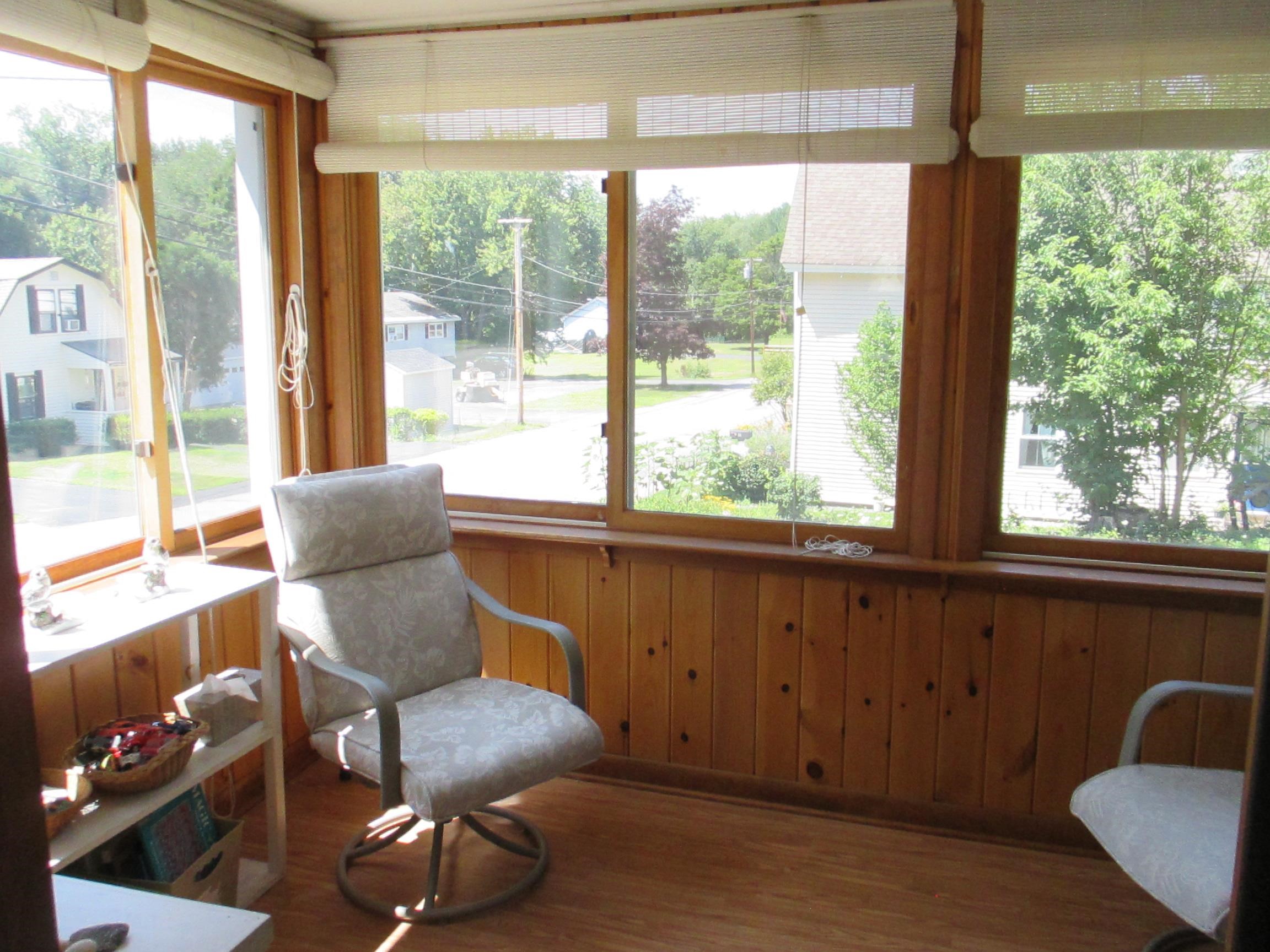 96 George Street Keene, NH 03431 - Photo 7 of 30